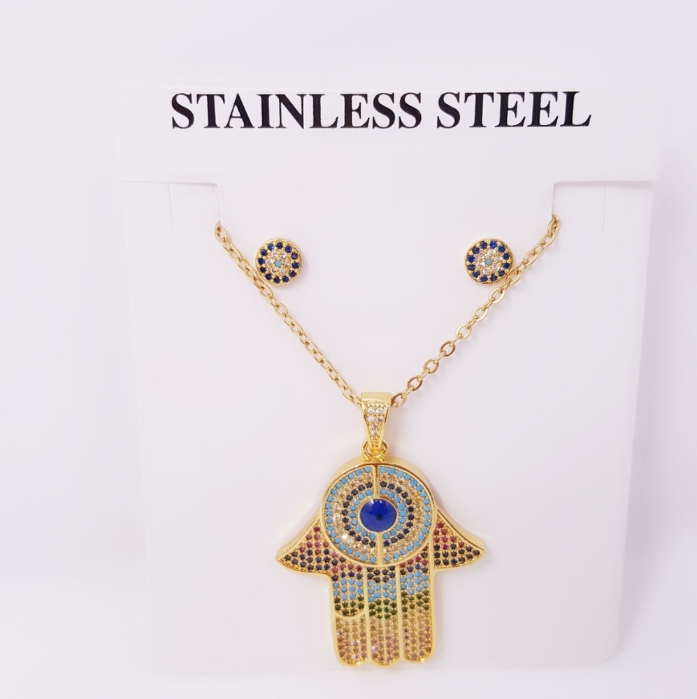 Gold Necklace Set - Picture 3 of 7
